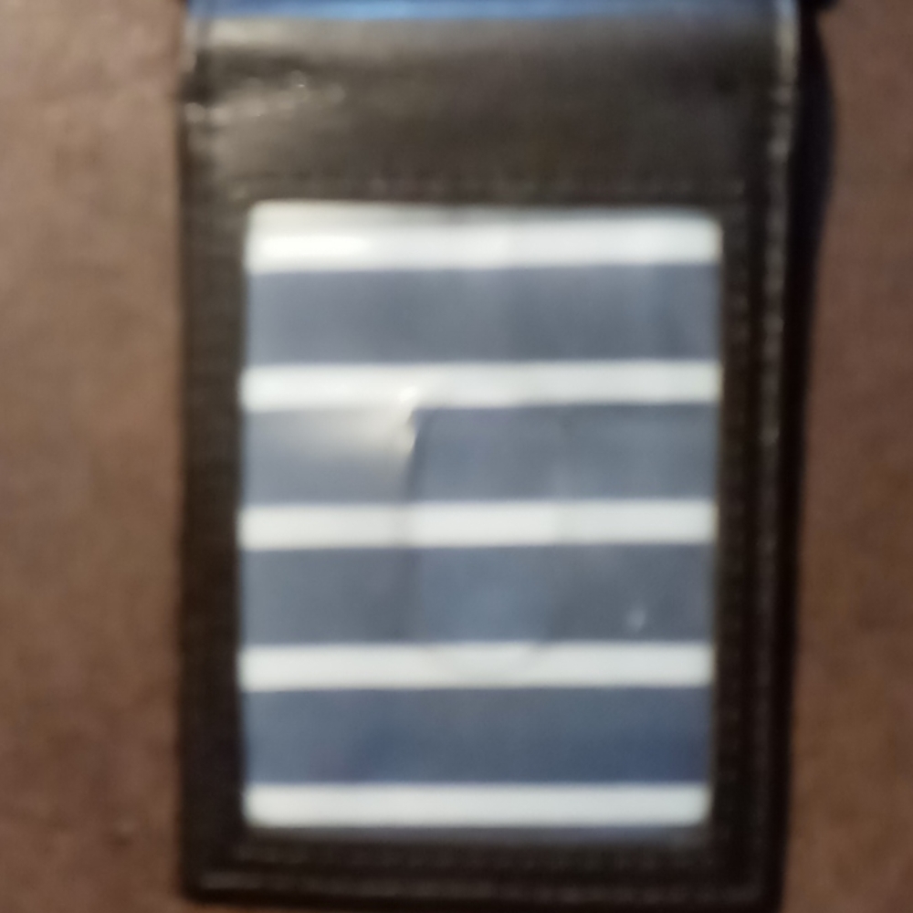 Wallet - Picture 4 of 4